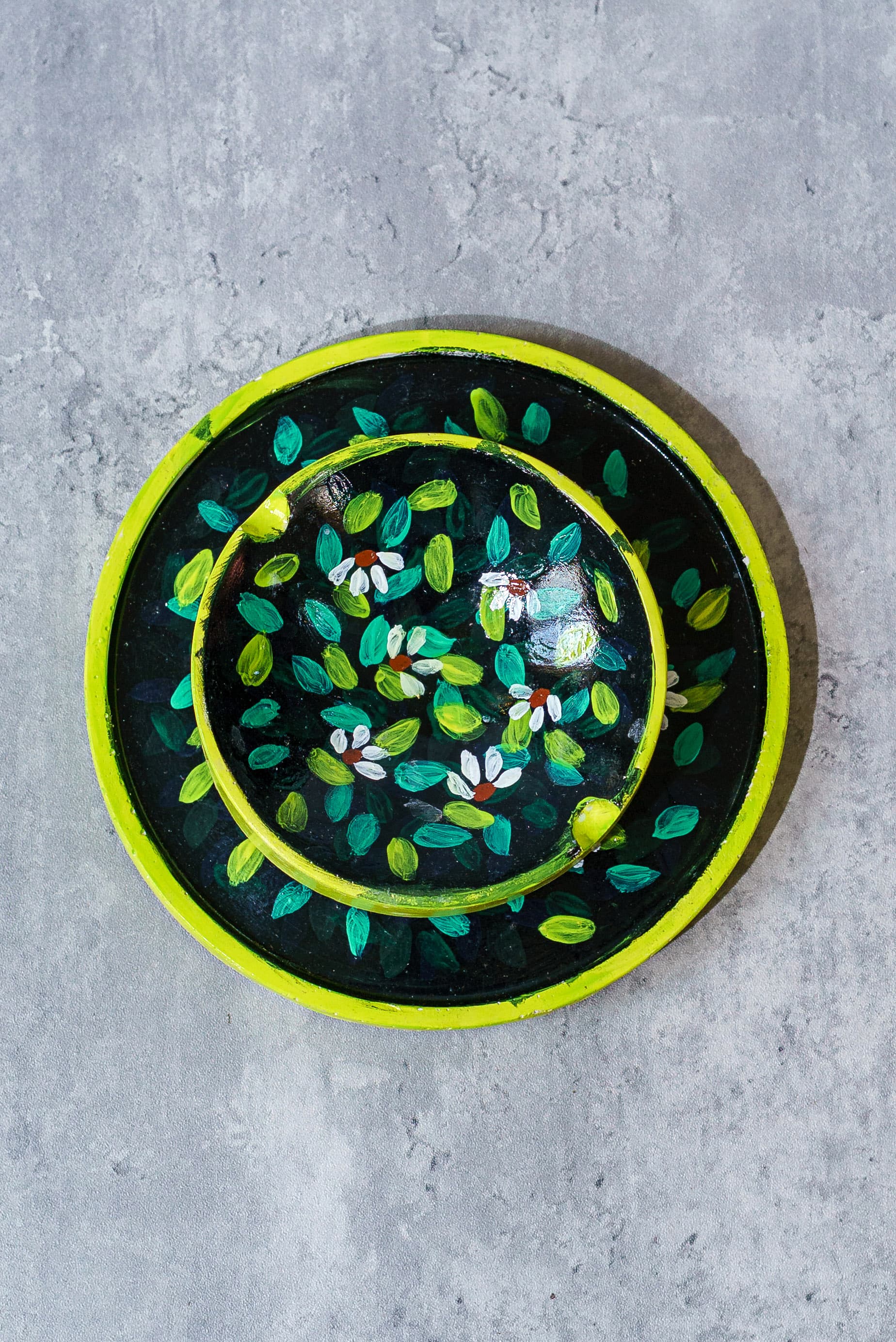 Lime Bloom Tray & Ashtray Set